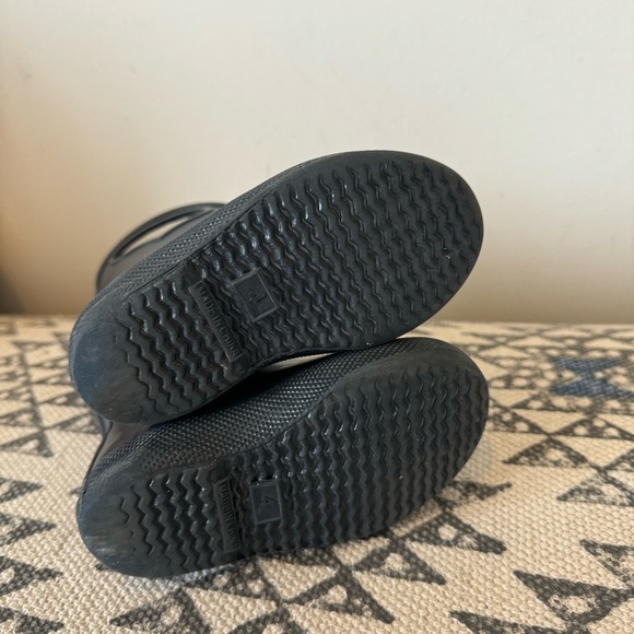 Hunter First Classic Pull-On Rain Boots - Picture 4 of 4